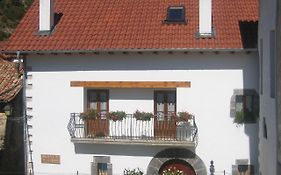 Casa Rural Ornat Etxea